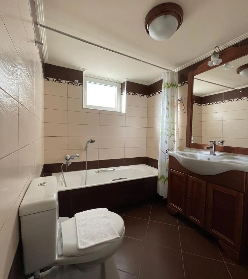 Seaside Apartments Sarande