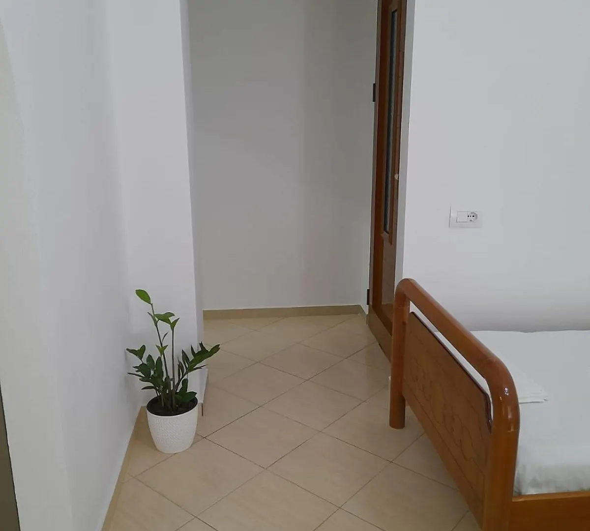Seaside Apartments Sarande